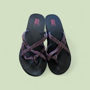 Teva Olowahu Black and Purple Patterned Sandals